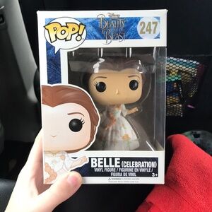 Beauty and the Beast Belle (Celebration) funko pop 247